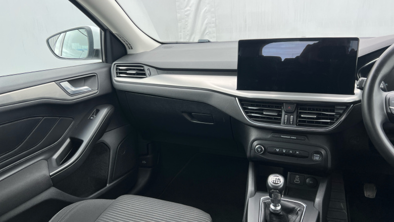 Ford Focus 1.0 EcoBoost Titanium 5dr Petrol Hatchback